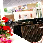 Alba Hotel